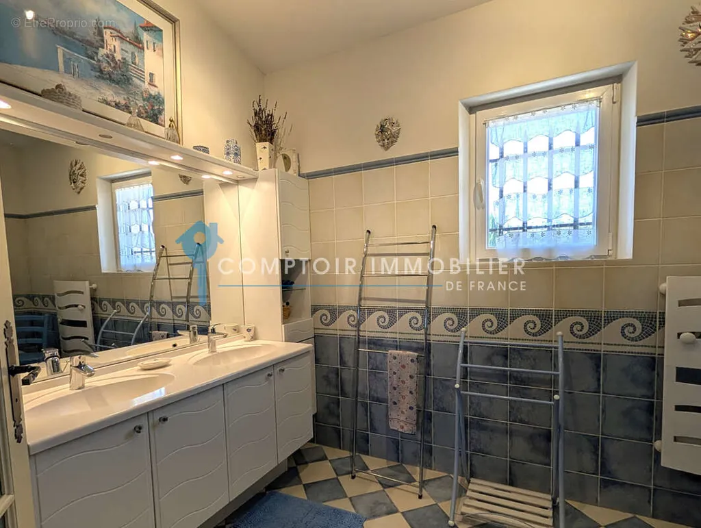 Bagni - Architectural House with Panoramic Views near Apt