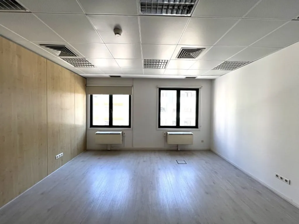 Kabinet - Luxury Office with Security in Lisbon
