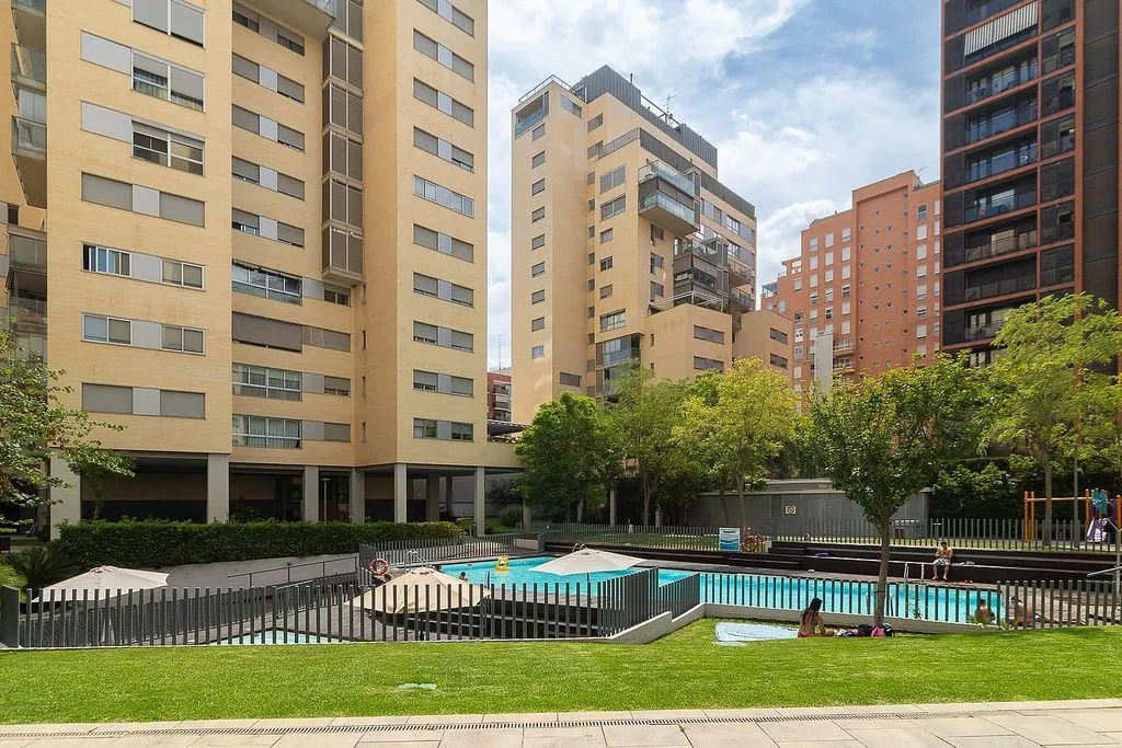 Piscine - 1-Bedroom Apartment with Pool in Valencia