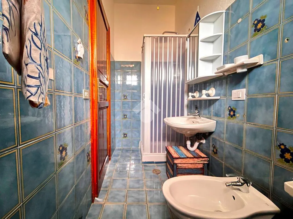 Vannitoad - First Floor Apartment with Terrace in Scalea