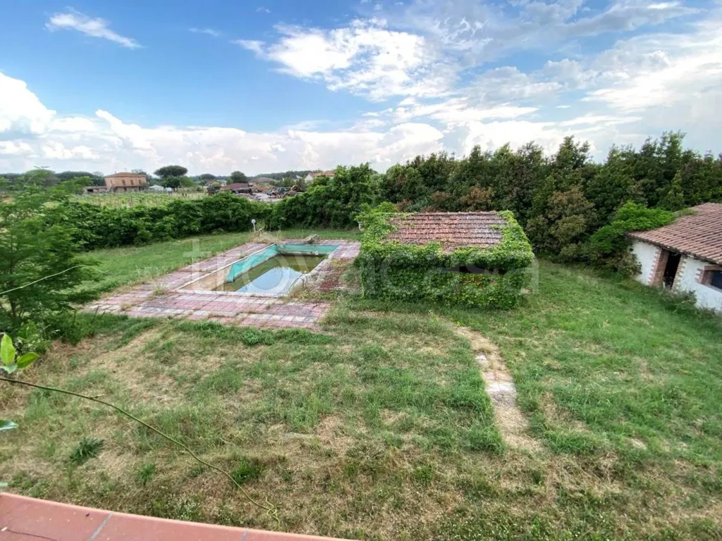 pool_area