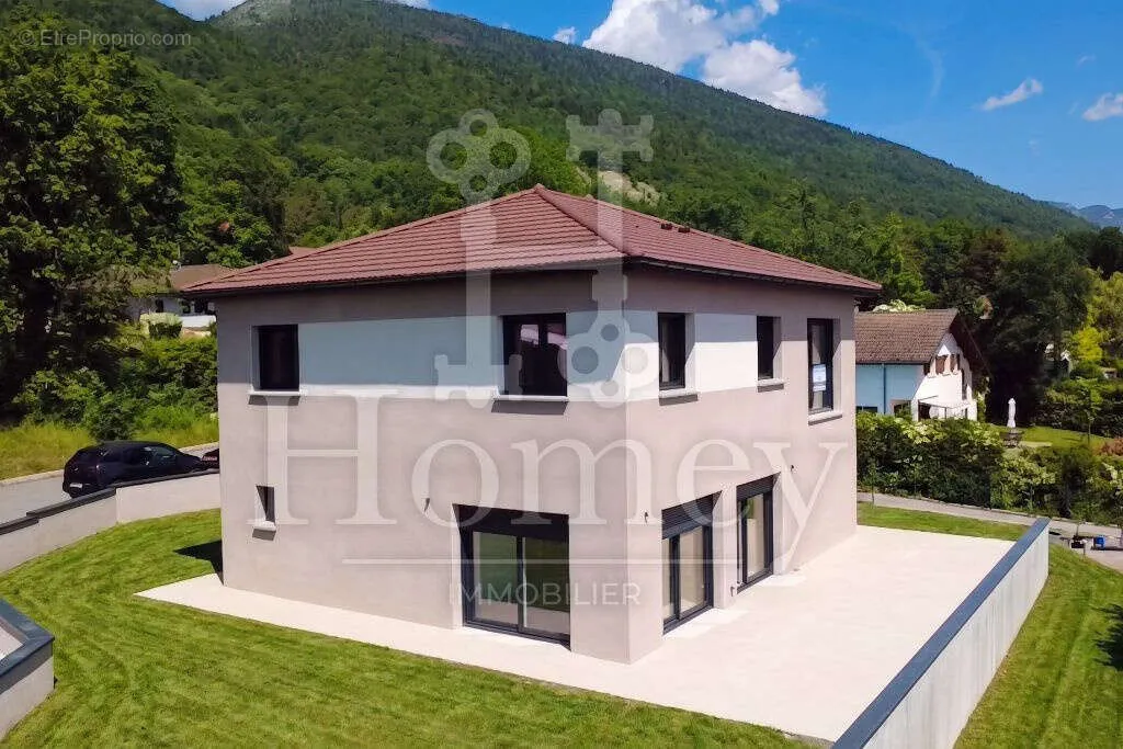 Esterno - New House with Panoramic View in Echenevex