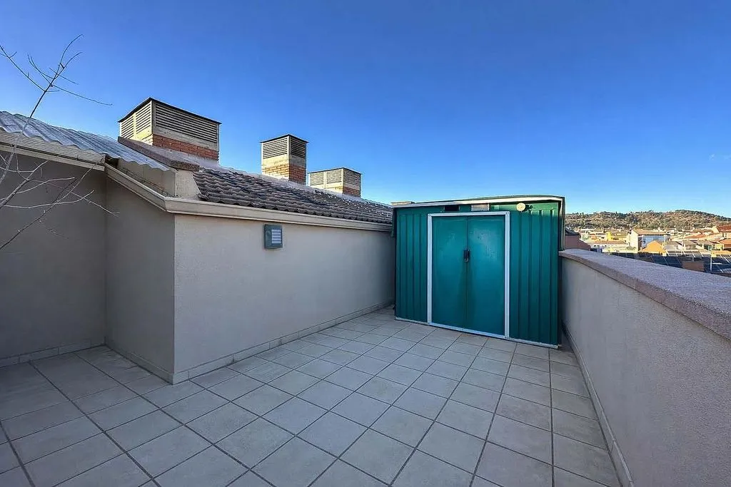 Terrass - Duplex with Terrace in Santpedor Centre