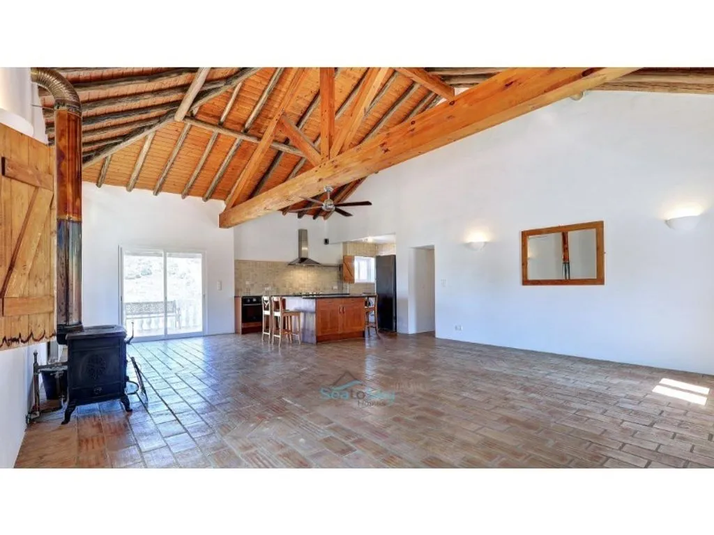 Séjour - Luxury Farmhouse with Multiple Units in Vila do Bispo
