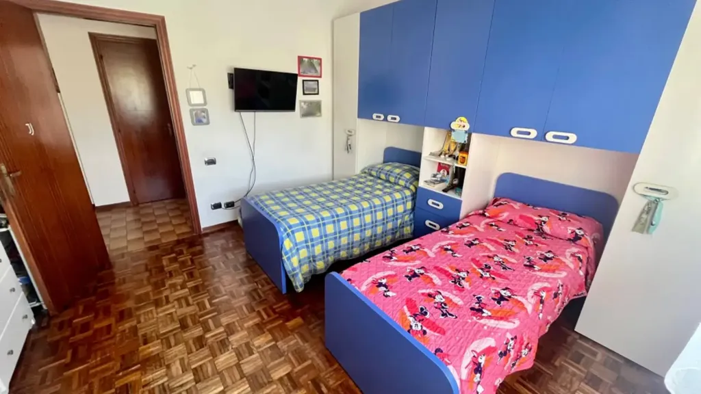 Magamistoad - Spacious Apartment with Balcony in Fabriano