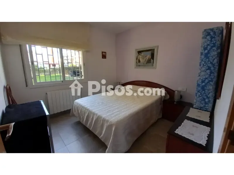 Magamistoad - Ground Floor Flat with Garden in Cubelles