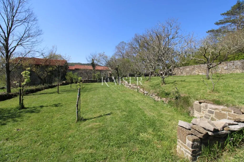 Jardin - Country House with Large Garden in Buzet