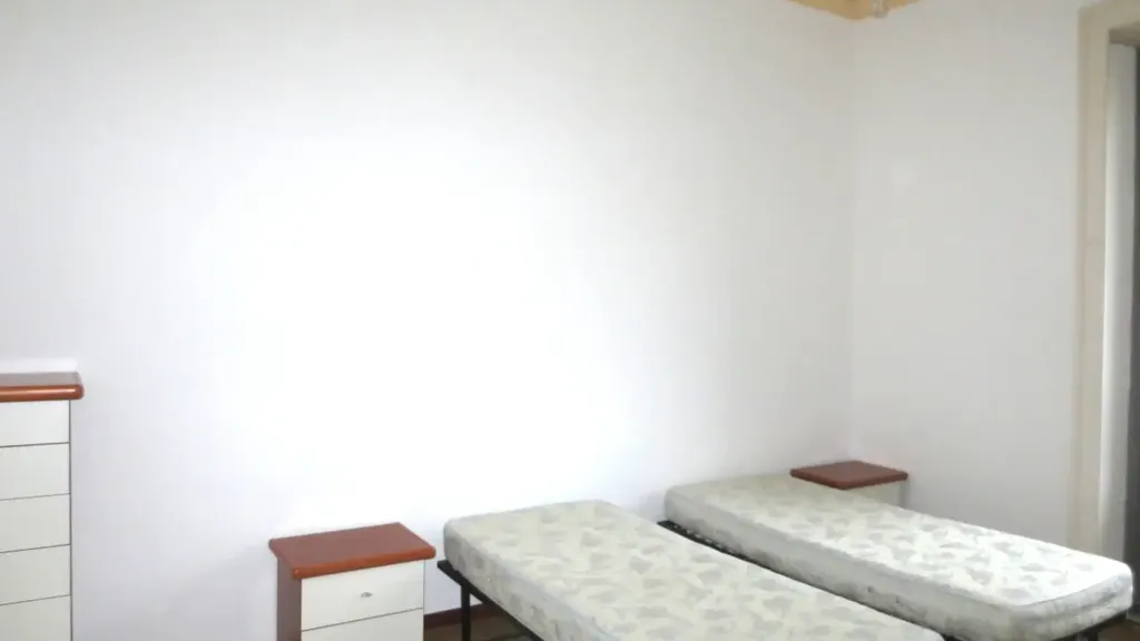 Chambres - Rearranged Apartment with Balcony in Milan