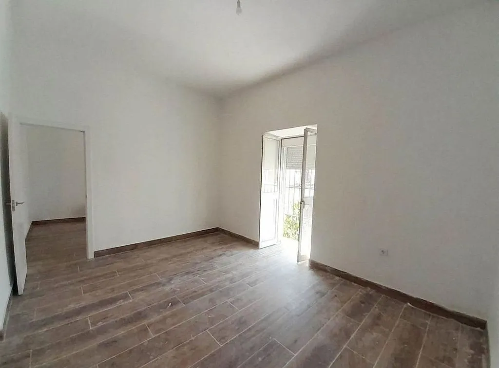 Toad - Reformed Flat with Central Location in Jerez