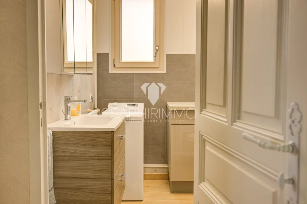 Vannitoad - Penthouse Apartment with Terraces in Brive Centre