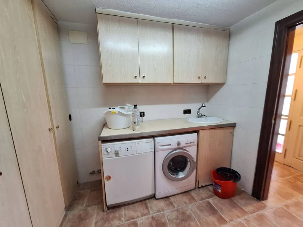 Pesuköök - Detached House with Spa in Elche