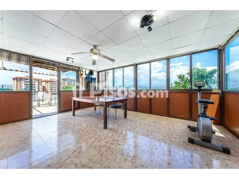 Pièces - Penthouse with 360° Views in Alicante