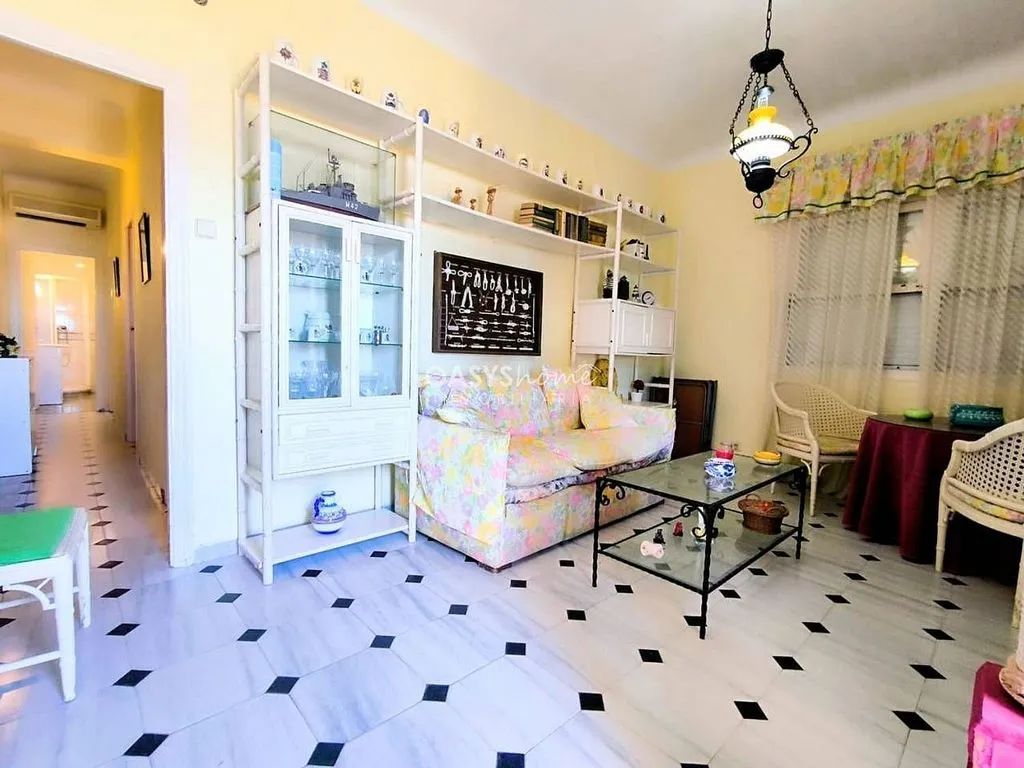 Elutuba - Ground Floor Apartment with Sea View in Los Urrutias