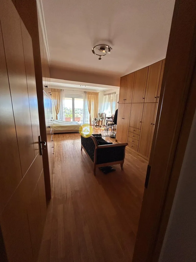 5-toaline maja asukohas GR