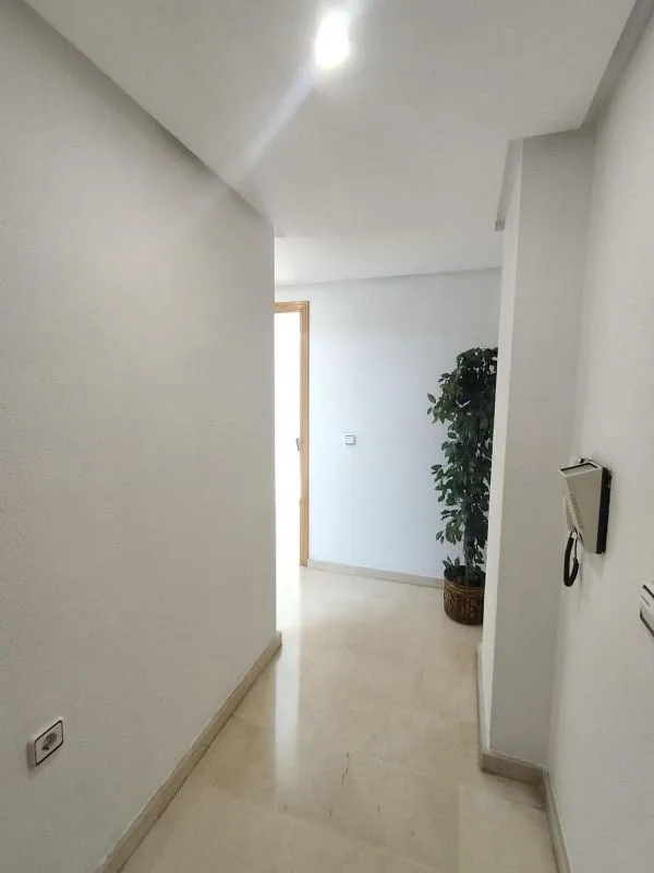 Entrée - Furnished Flat with Balcony in Murcia Centre