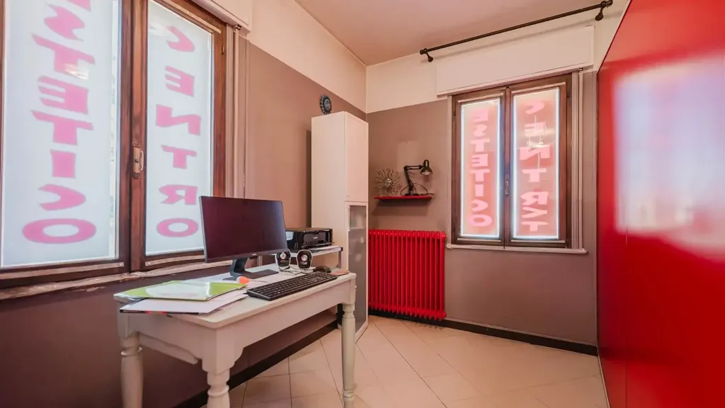 Kabinet - Four-Bedroom Apartment in Pianiga