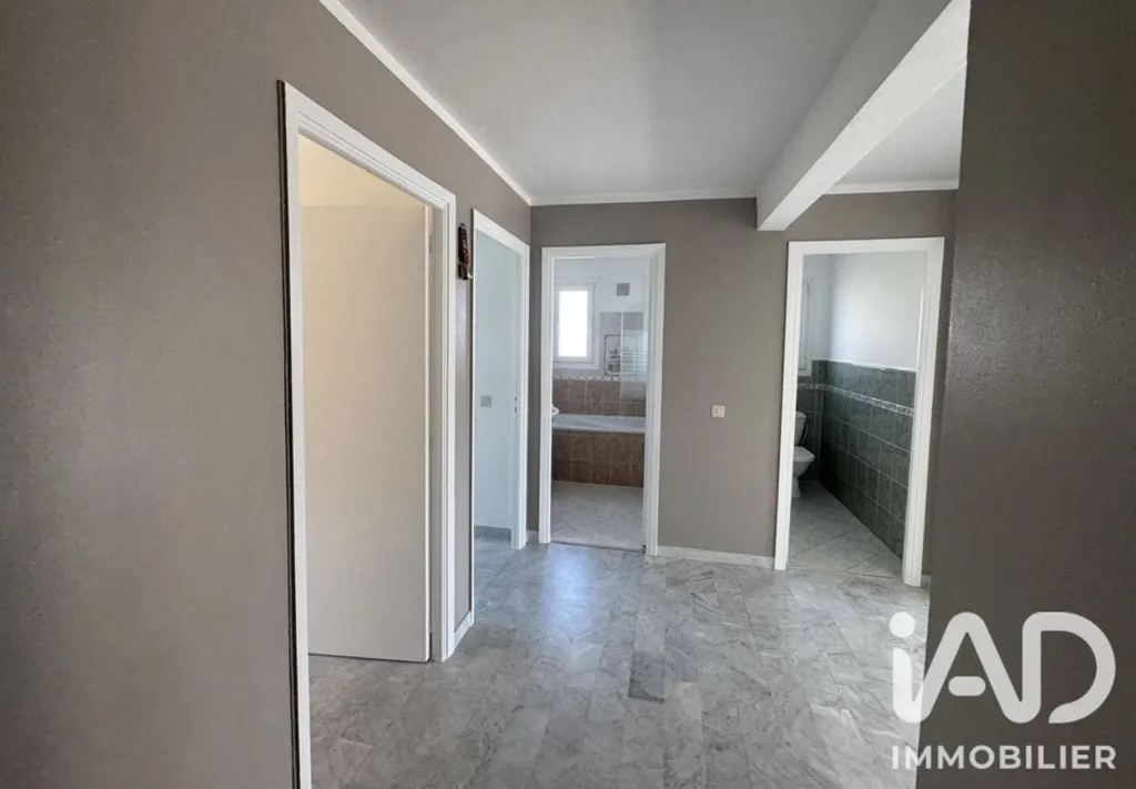 Entrée - Appartement 3 Pièces avec Piscine à Antibes