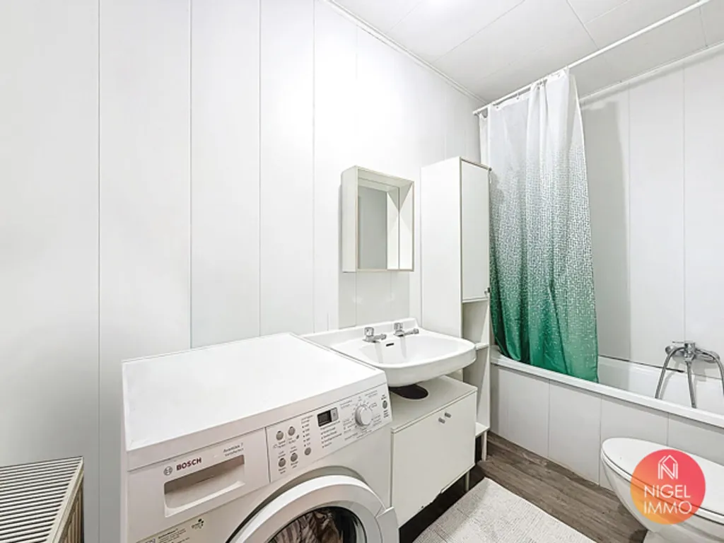Salles de bain - Immeuble Mixte à Wandre avec Revenus Locatifs