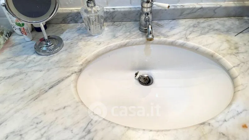 Bathrooms - Rearranged Apartment with Terrace in Cagliari