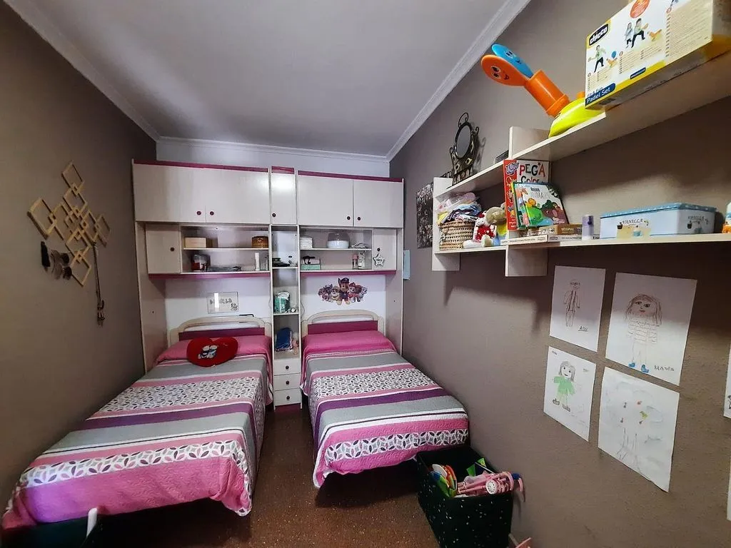 Chambres - Apartment with Garage and Air Conditioning in Almansa