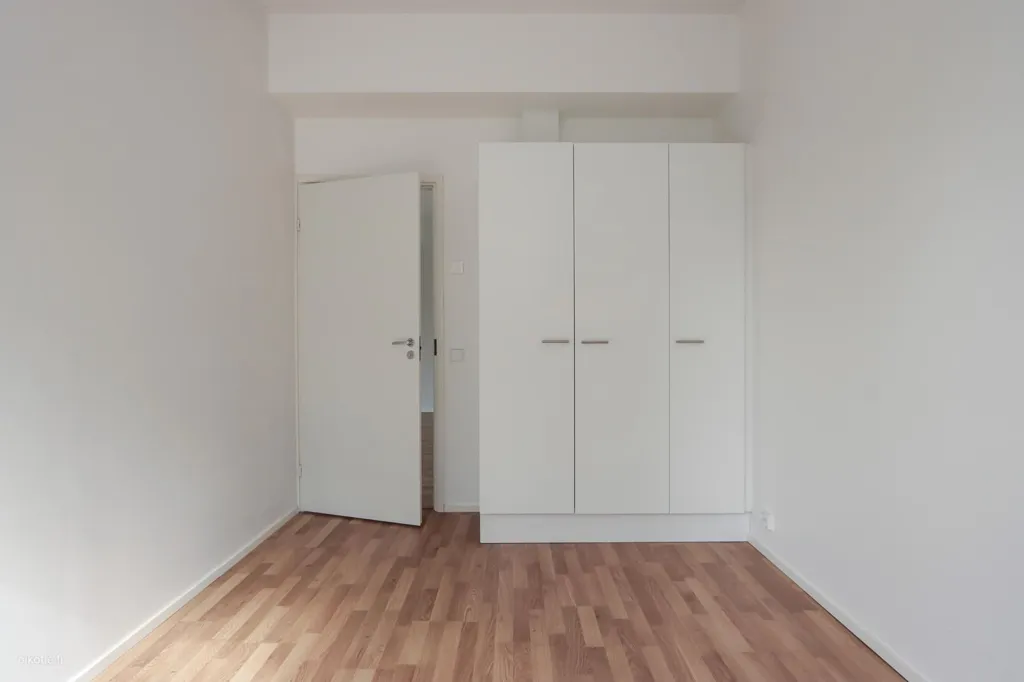 Chambres - Efficiently Designed Apartment with French Balcony in Järvenperä