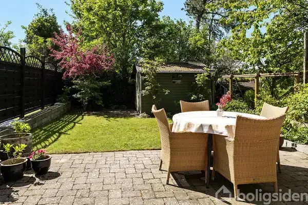 Aed - Villa with Garden in Holte