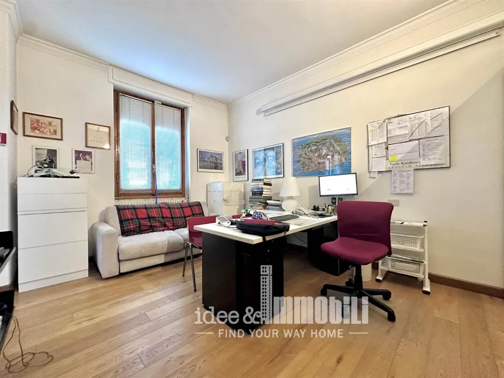 Kabinet - Signorile Apartment with Balcony in Florence