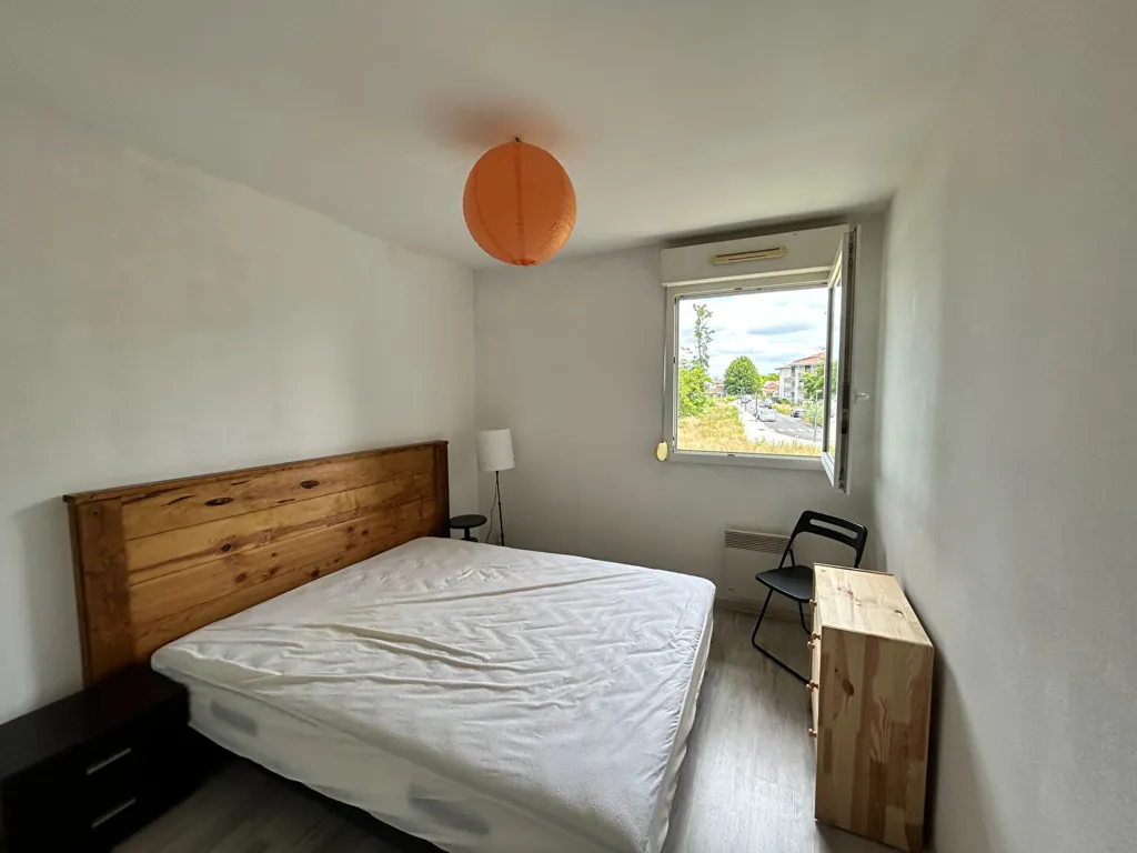 Bedrooms - T3 Apartment with Balcony in Biganos