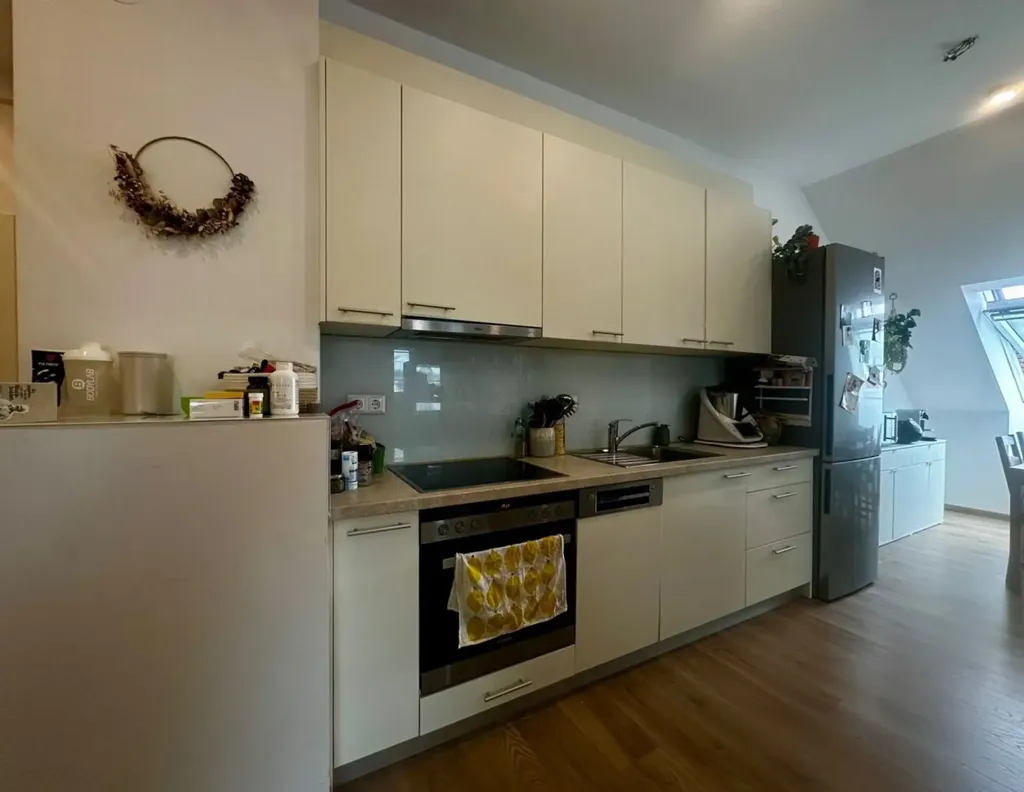 Cucina - 2-Bedroom Altbau Flat with Heating in Graz