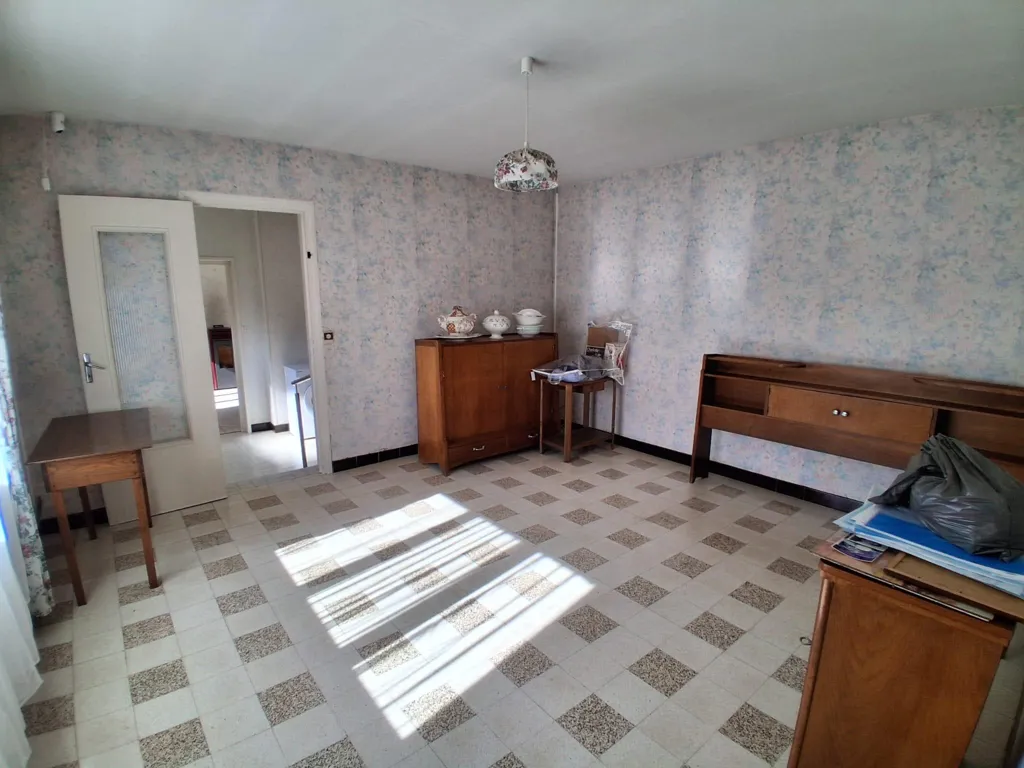 Salle à manger - Longère Charmante avec Dépendance à Neuvilly