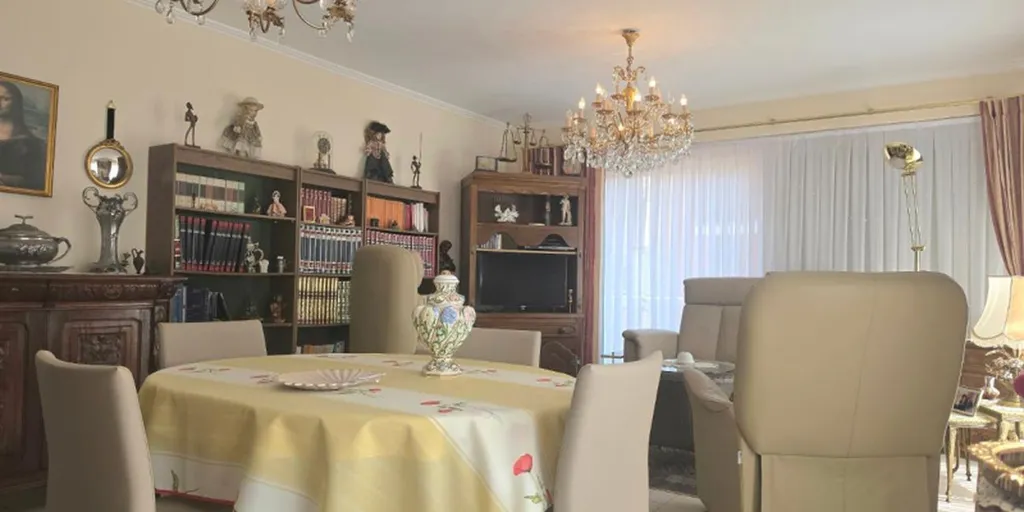 Salle à manger - Appartement avec Vue Mer et Orientation Sud-Ouest à Wenduine