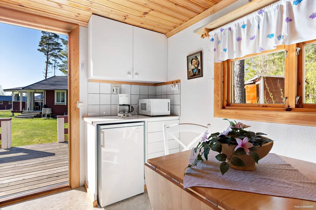 2-toaline maja asukohas Lekebergs kommun