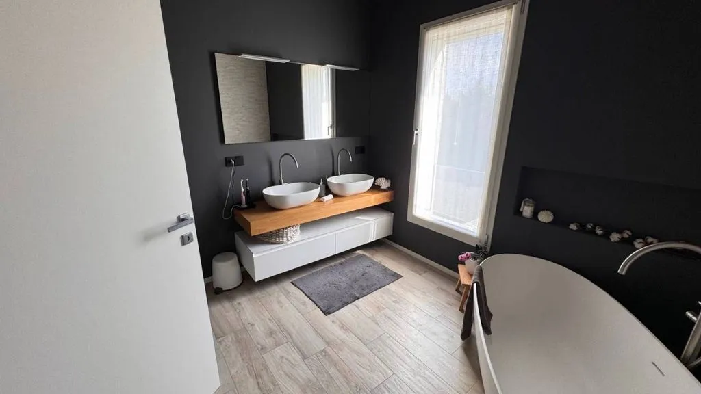 Badezimmer - Luxury House with Garden in Casier, Veneto