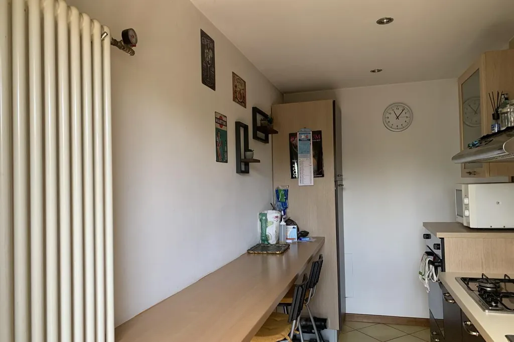 Kitchen - Duplex Apartment with Balcony in Monza