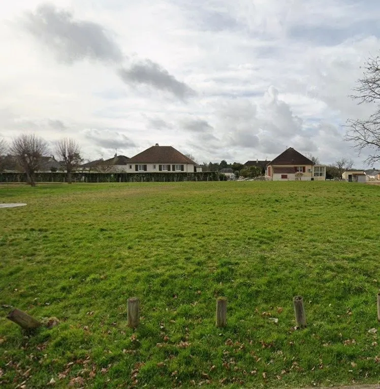Aed - New Build House with Garden in Bourges