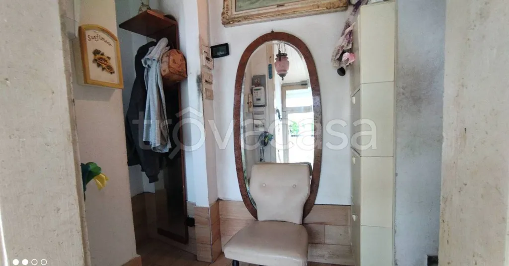 Esik - Apartment with Private Garden in Trieste