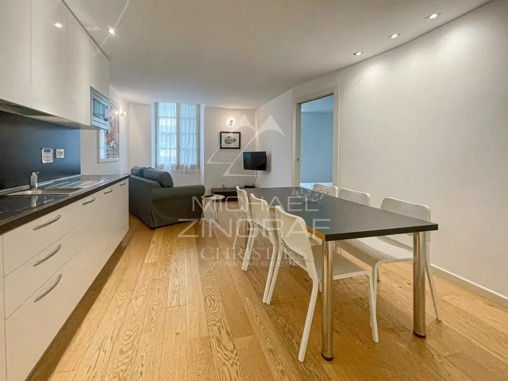 Cuisine - Appartement T3 Rénové au Centre de Cannes