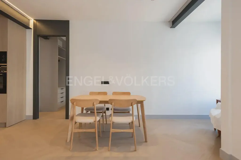 Sala da pranzo - Renovated Flat with Terrace in Valencia