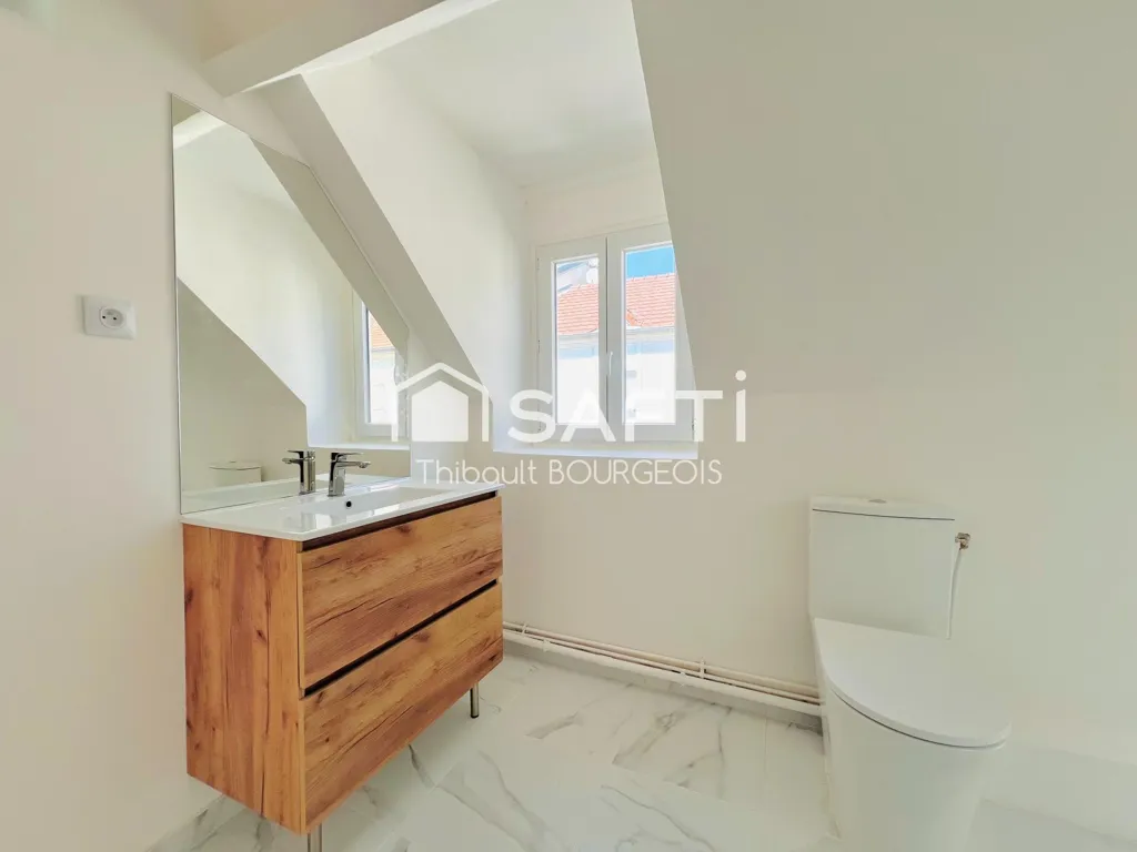 Salles de bain - Duplex Rénové Proche des Transports à Choisy-le-Roi