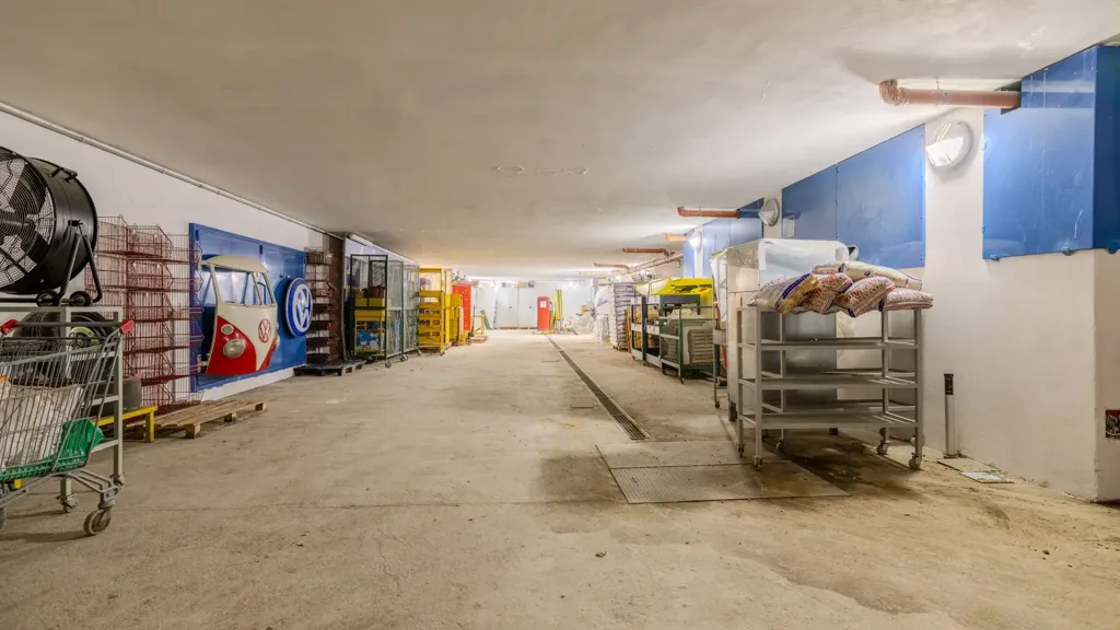 garage