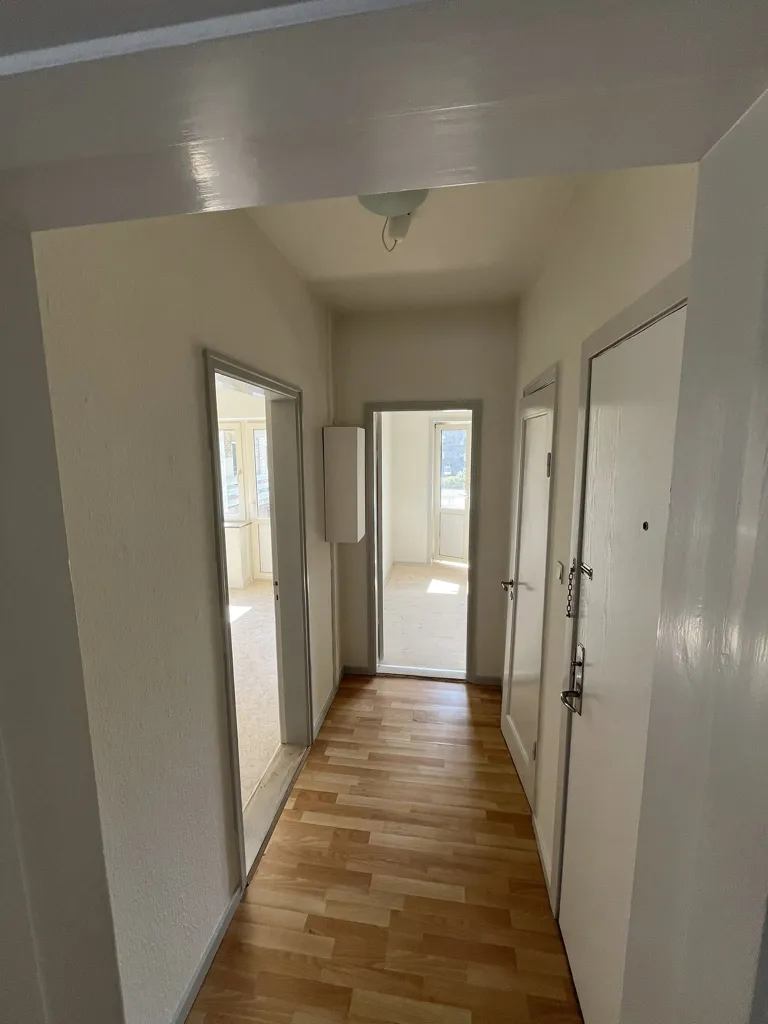 Esik - 2-Bedroom Flat with Balcony in Lys