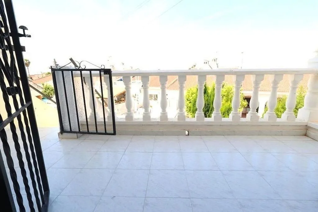 Balcon - Bungalow with Terrace in El Chaparral