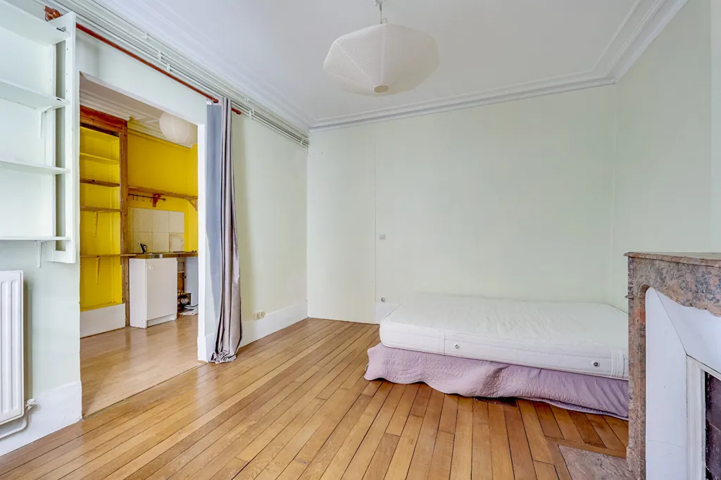Chambres - Appartement avec cour arborée à Paris 14 - Mairie