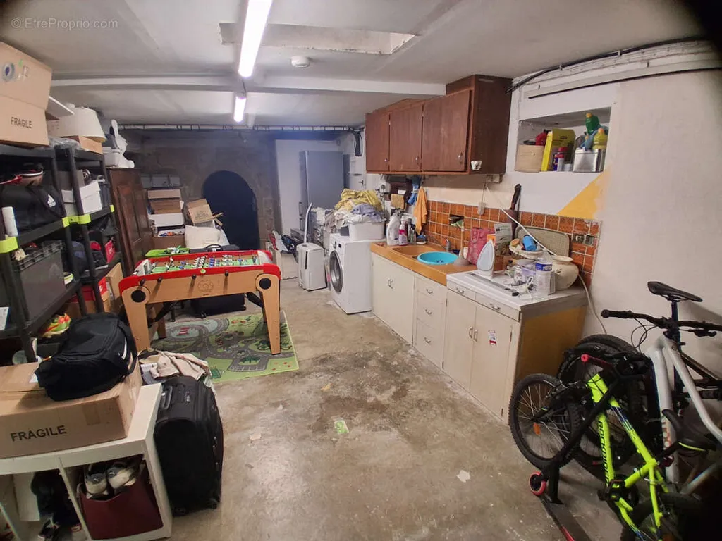 garage
