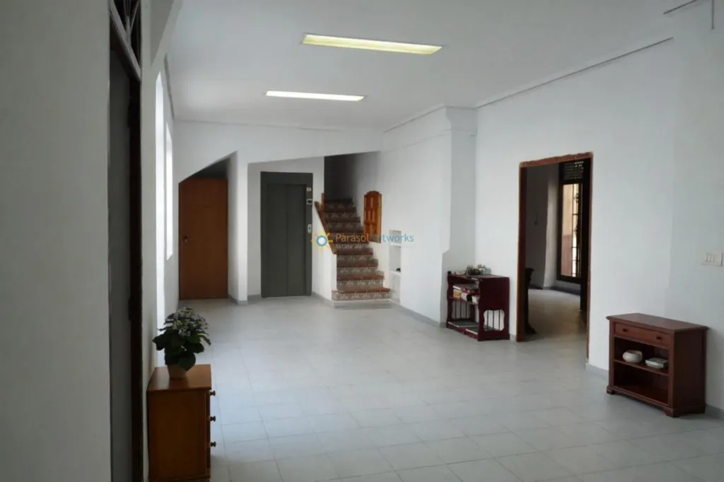 Entrée - Renovated Hotel with Balcony in Rafelcofer