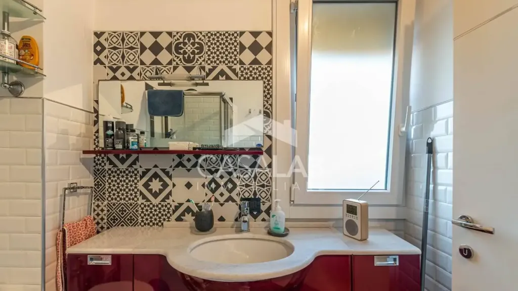 Salles de bain - Modernised Apartment with Sea View in Carini