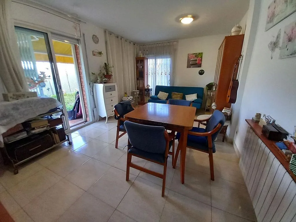 Ground Floor Flat with Garden in Ripollet
