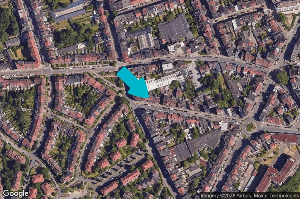 Appartement de 2 Chambres au Rez-de-Chaussée avec Cour à Evere