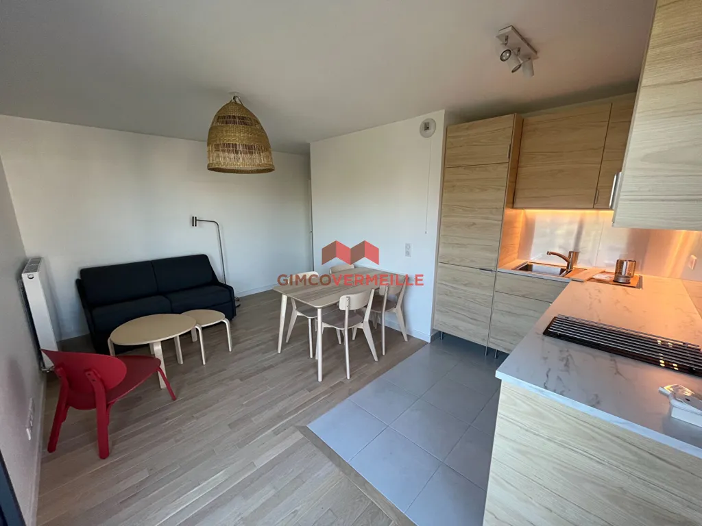Soggiorno - Modern Flat with Balcony in Rueil-Malmaison