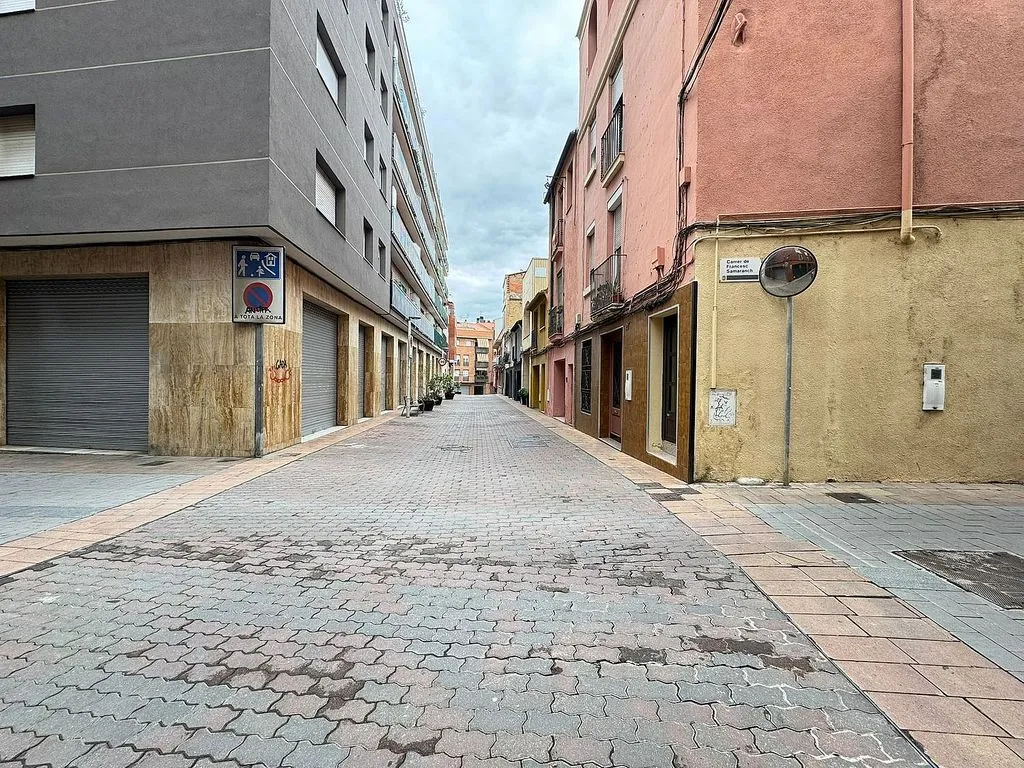 Extérieur - Ample Loft in Central Molins de Rei